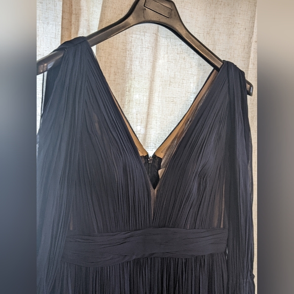 J Mendel silk navy gown size 8 - Picture 2 of 6